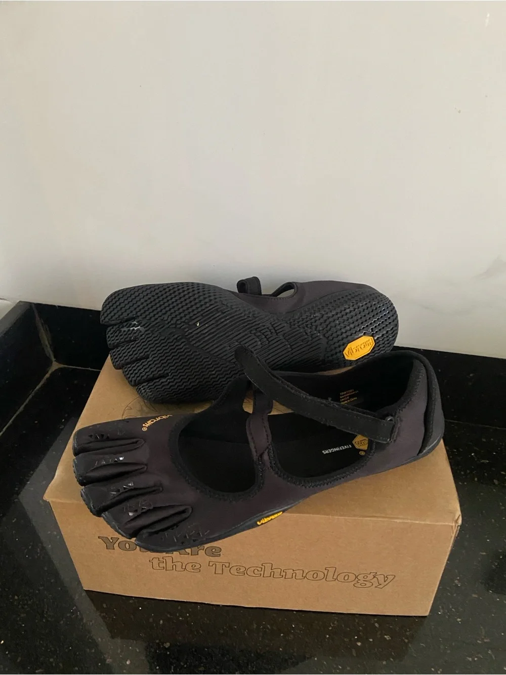 Vibram Women's Black Mary Jane FiveFingers Toe Shoes